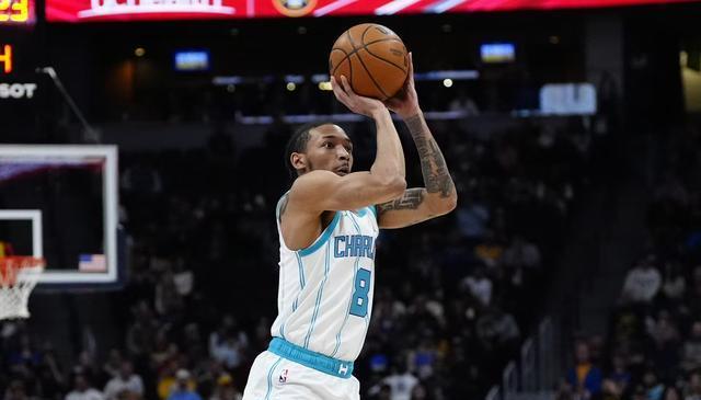 魔仙哥再遭, 麦凯恩和球, 一致 魔仙哥再遭, 麦凯恩和球, 一致