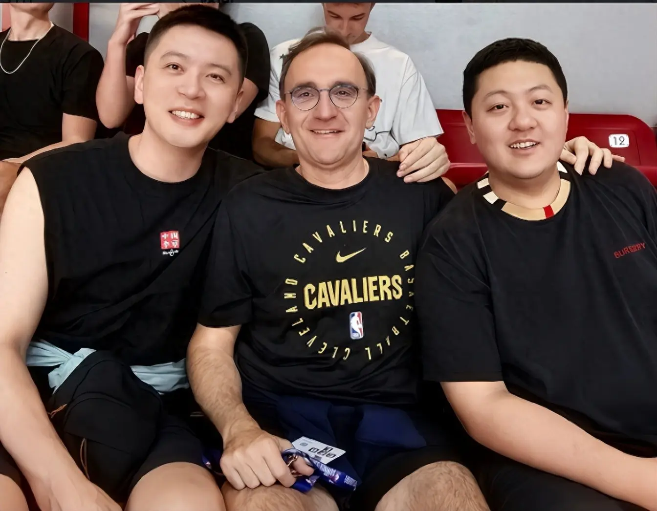 的佳绩, 我们也期待 的佳绩, 我们也期待